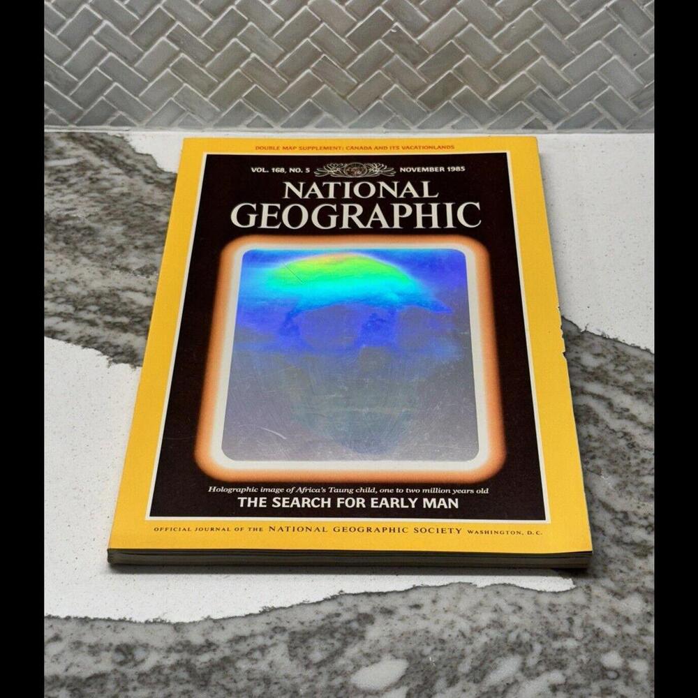 National Geographic Hologram Skull Early Man Vol. 168 No. 5 November 1985 Canada